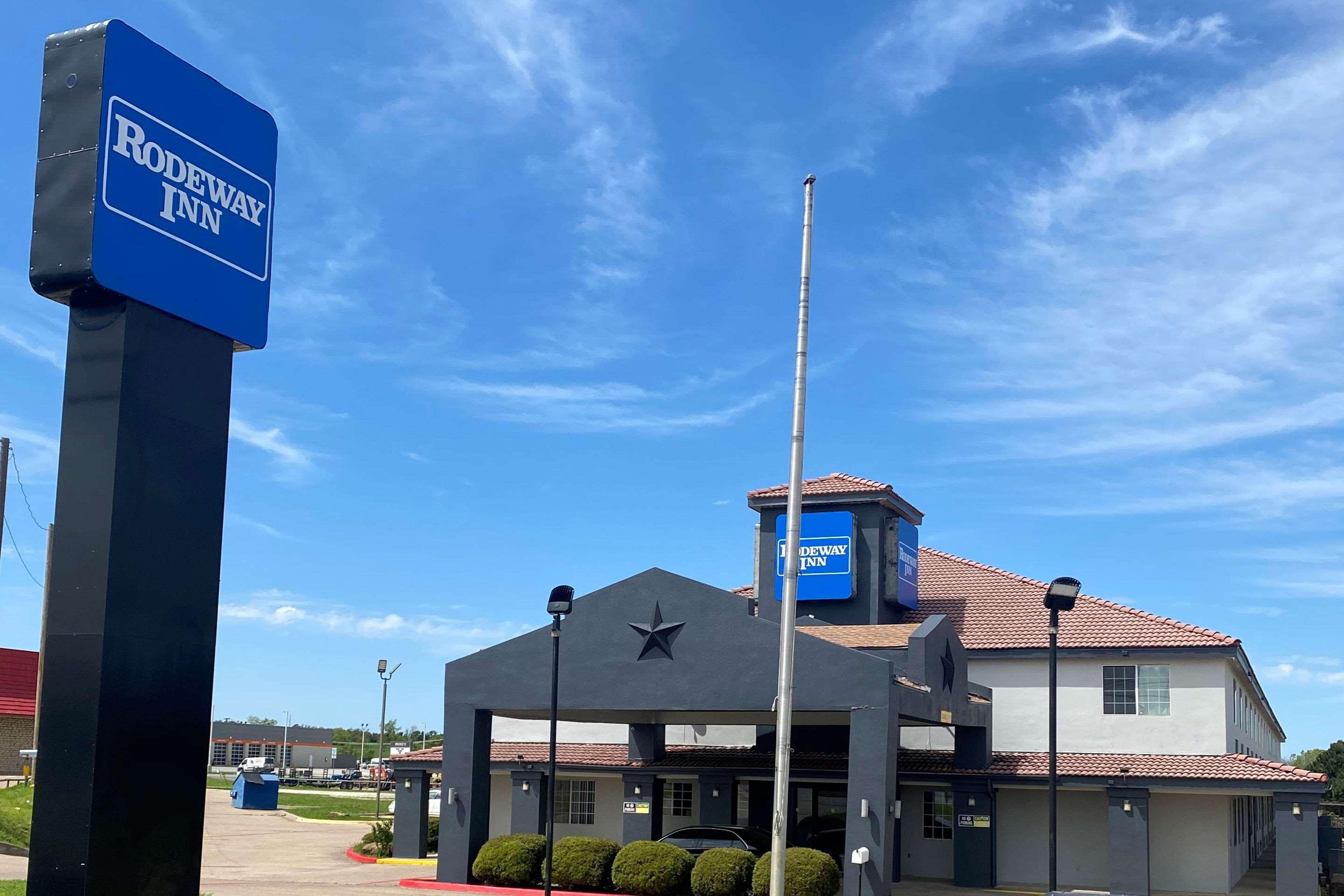 Rodeway Inn Stephenville Exteriér fotografie