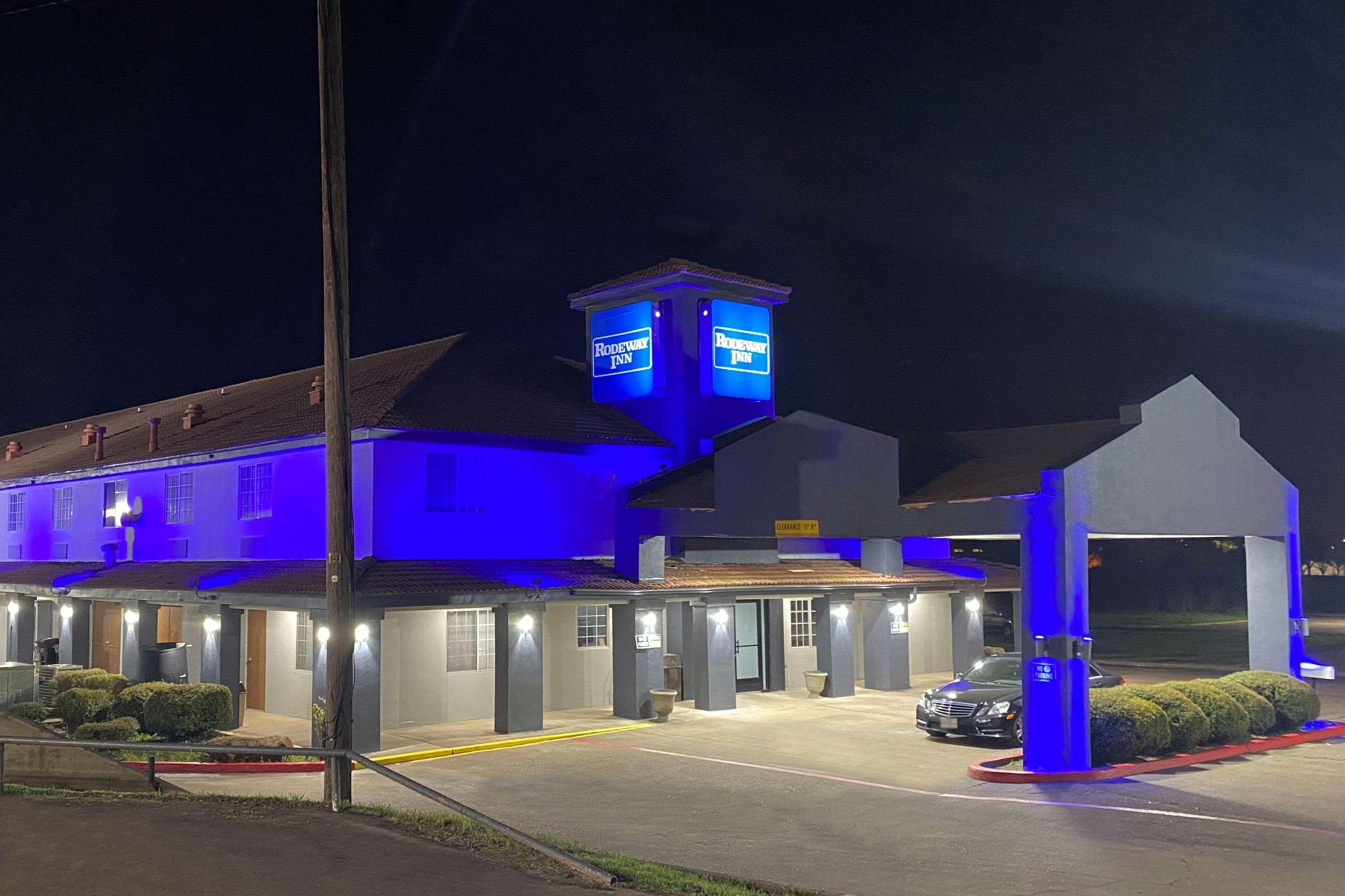 Rodeway Inn Stephenville Exteriér fotografie