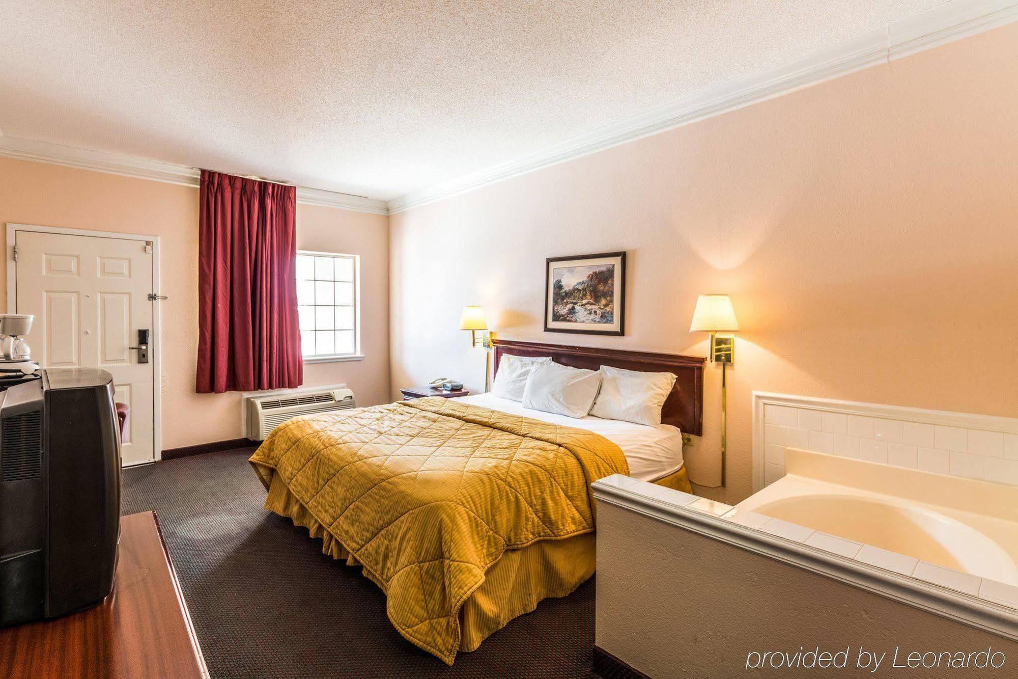 Rodeway Inn Stephenville Exteriér fotografie