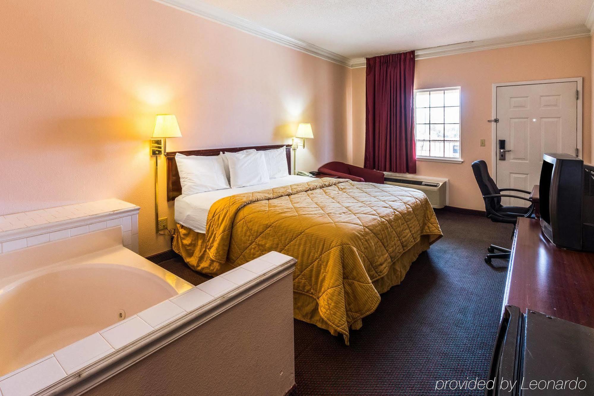 Rodeway Inn Stephenville Exteriér fotografie