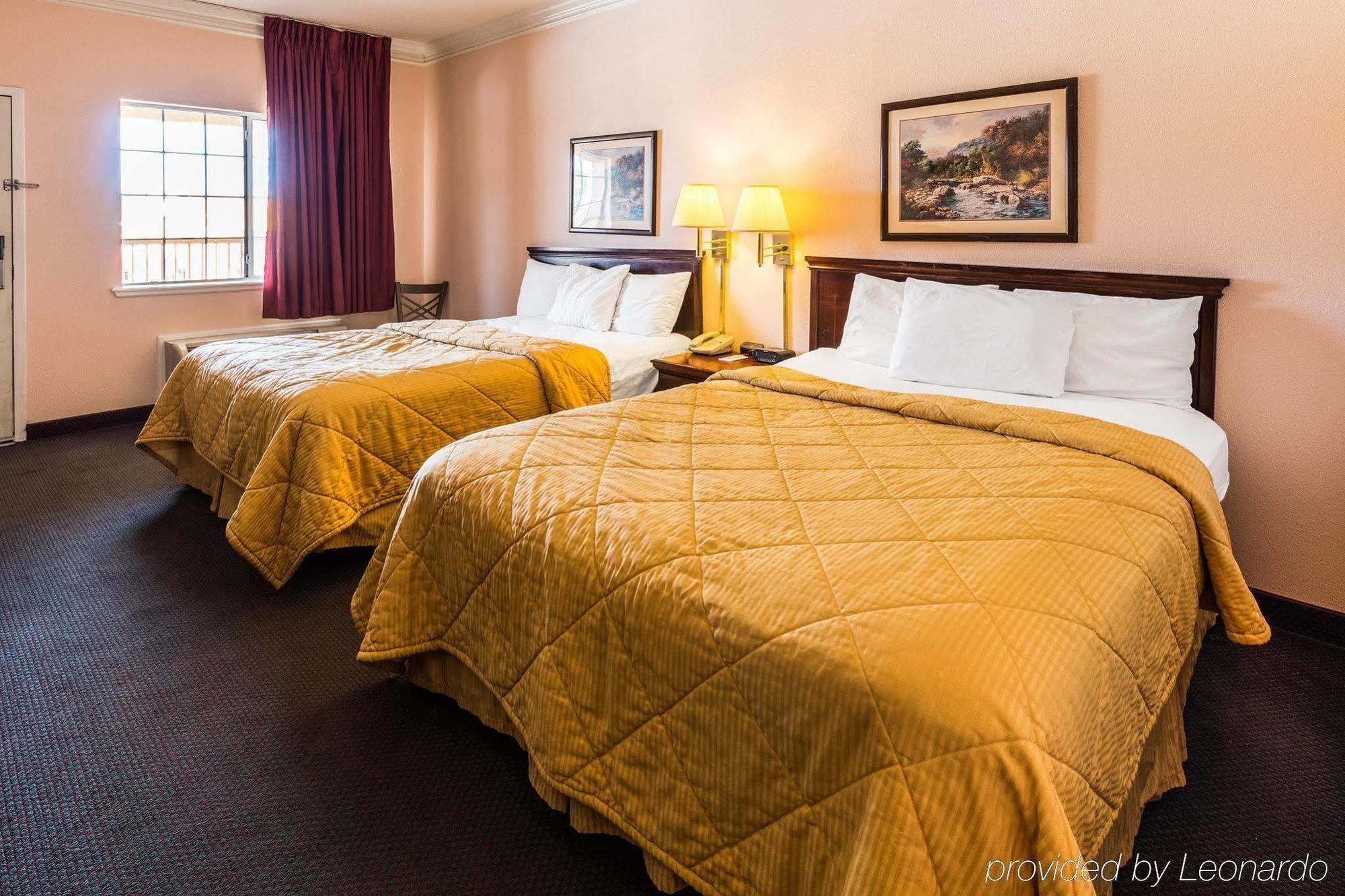 Rodeway Inn Stephenville Exteriér fotografie