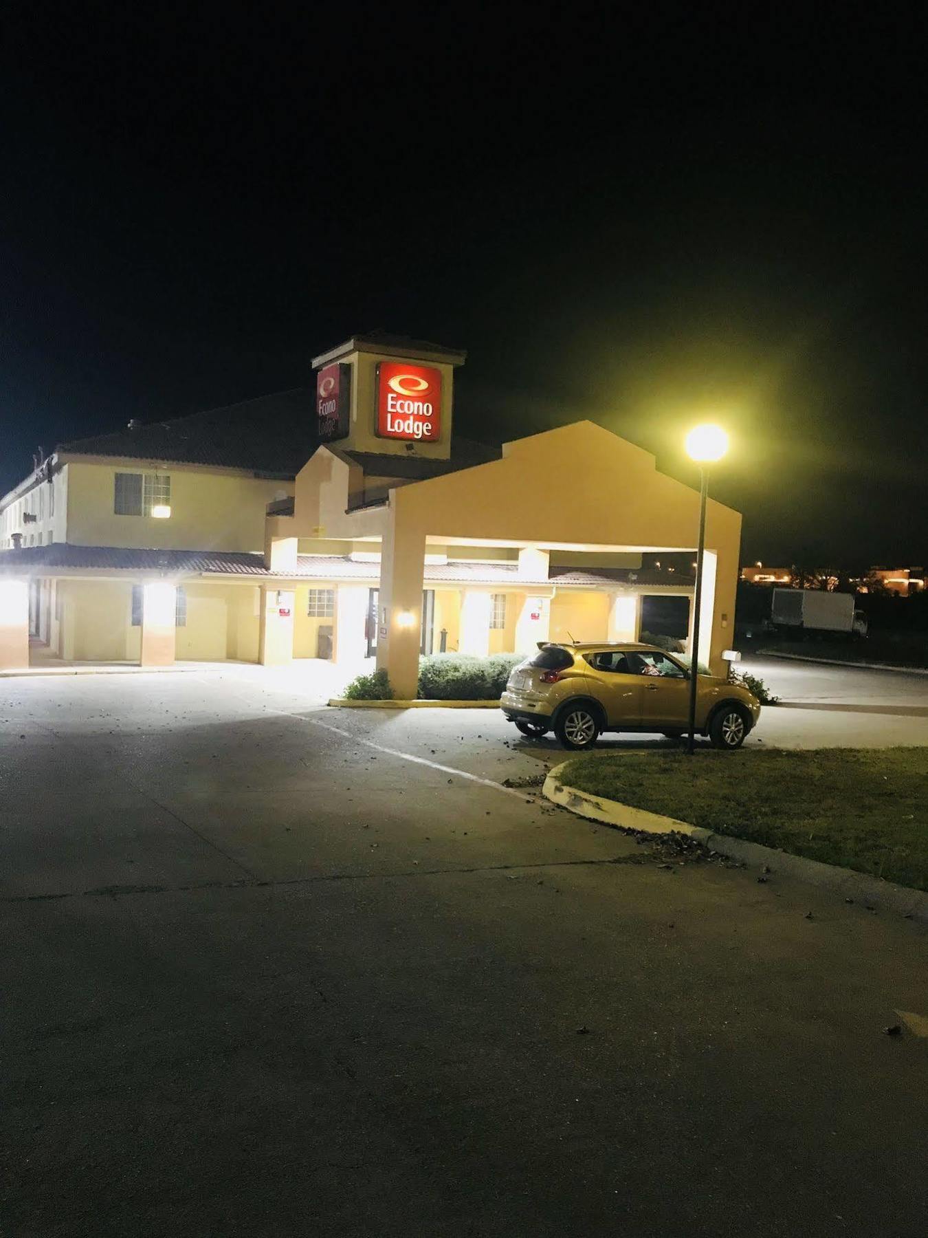 Rodeway Inn Stephenville Exteriér fotografie