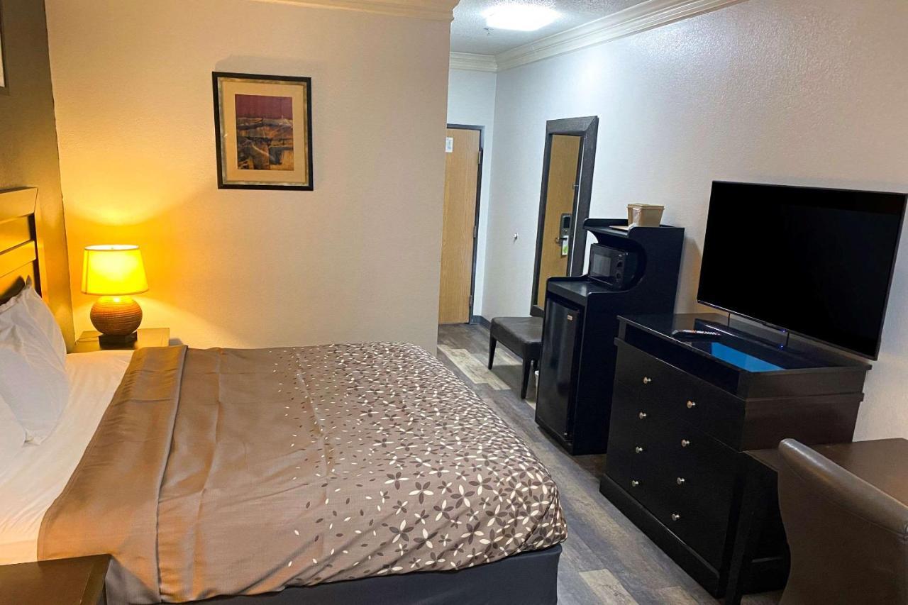 Rodeway Inn Stephenville Pokoj fotografie